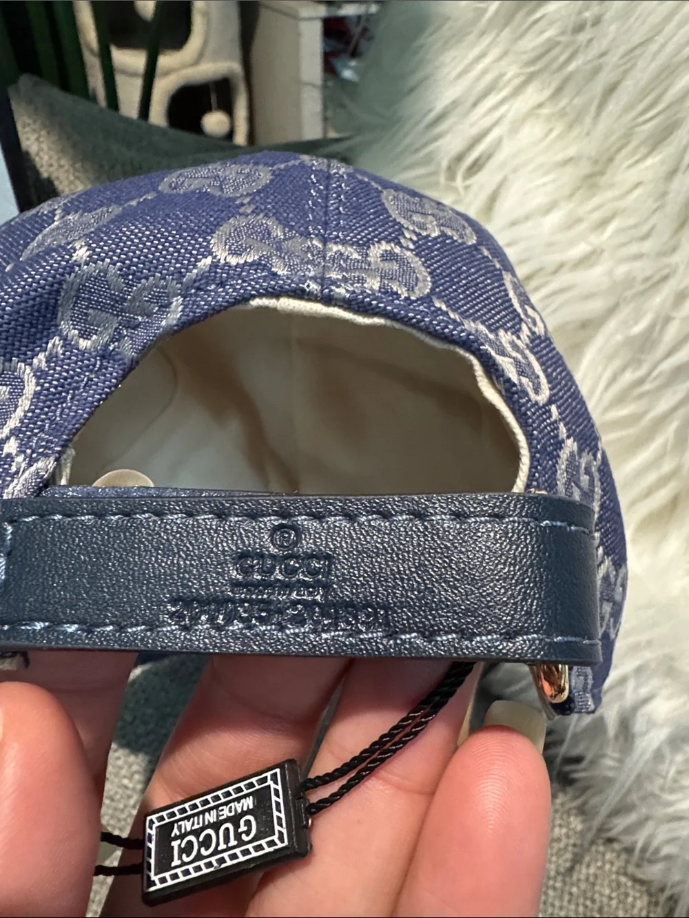 Gucci Blue and Beige GG Monogram Cap - Picture 4 of 7